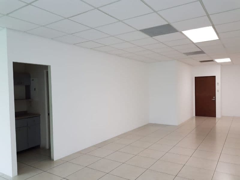 Oficina en venta Torre Pradera zona 10