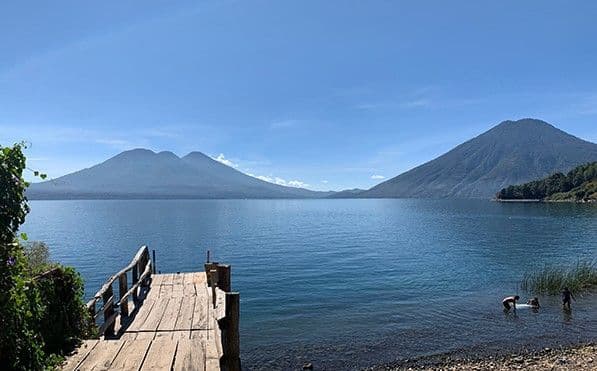 Hotel en venta con acceso al Lago 