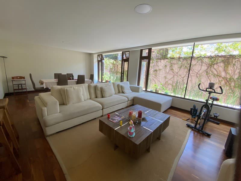 Apartamento en venta Zona 14/ 3 hab