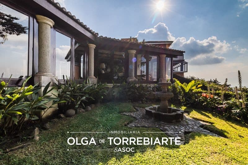 Casa en Condominio Montebello II