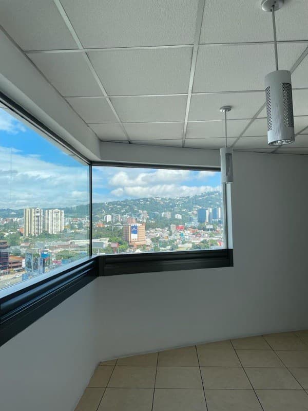 Oficina en venta o renta edificio Torino