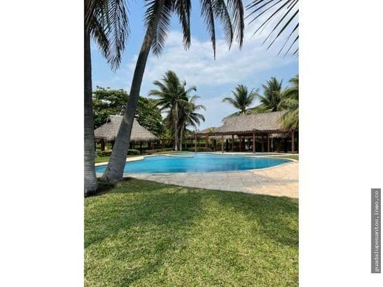 Terreno en condominio Monterrico US$120,000