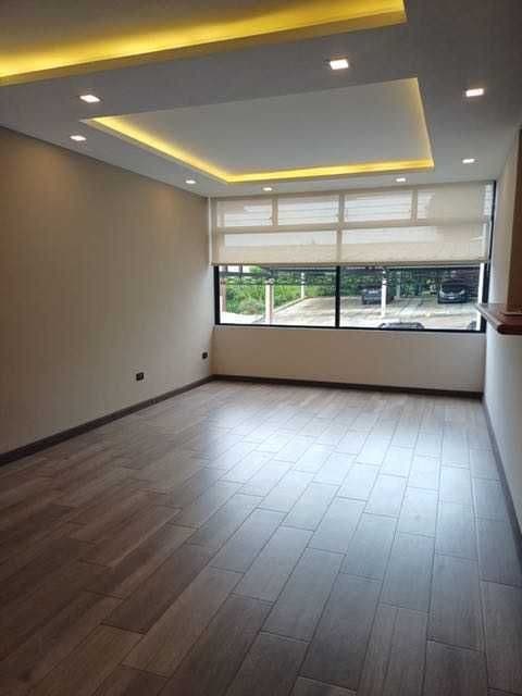 VENTA DE APARTAMENTO EN KM 17 CARRETERA A EL SALVADOR VILLA CLARITA REMODELADO.