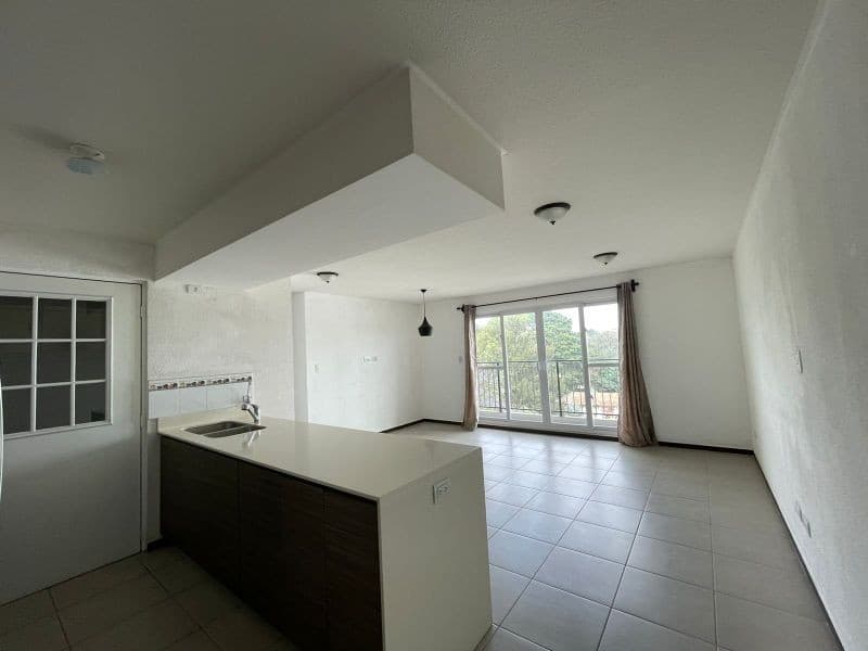 ALQUILER DE APARTAMENTO EN ZONA 11 PARQUE 11 DE 3 DORMITORIOS