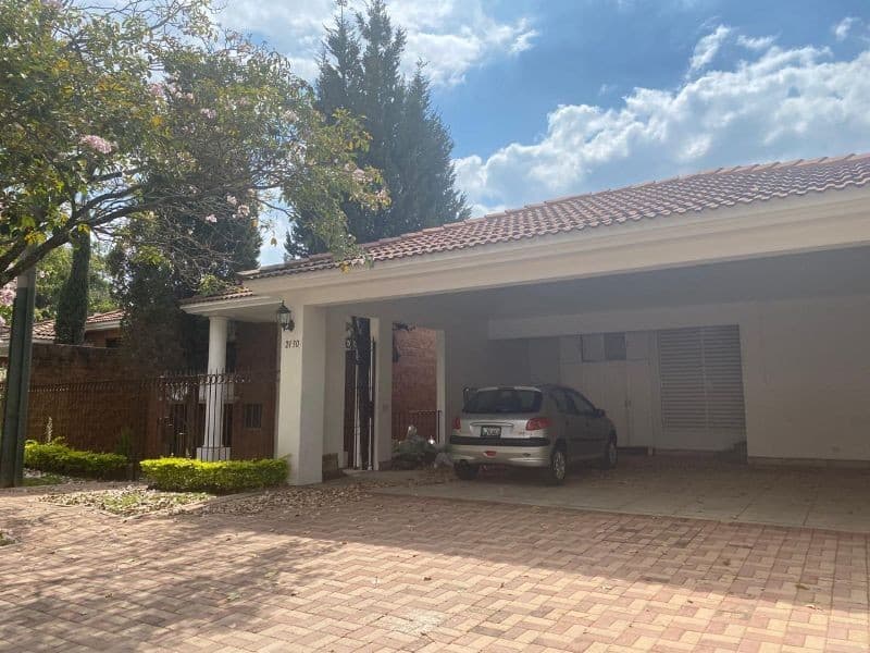 Casa Encinos 3