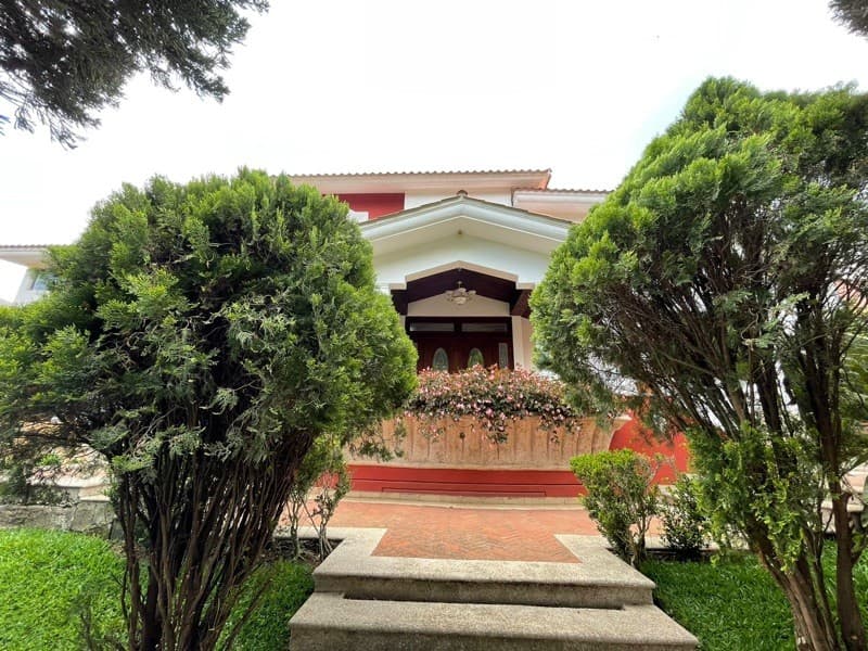 CASA EN RENTA EN ZONA 16