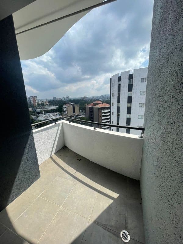 Apartamento en renta zona 14 -Áttica