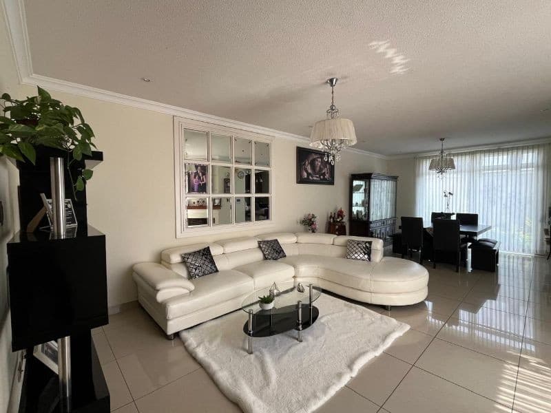 Hermosa casa en venta Km. 26.5 CAES