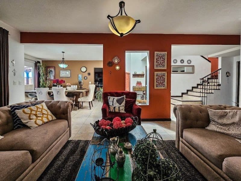 Casa en VENTA en La Fontana Carretera a El Salvador