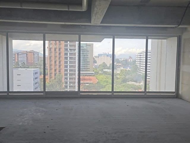 Oficina en Vasanta, zona 10