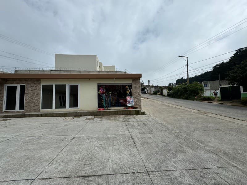 Local en renta y venta en San Jose Pinula CAES