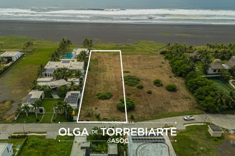 Terreno frente al mar en Juan Gaviota Marina del Sur