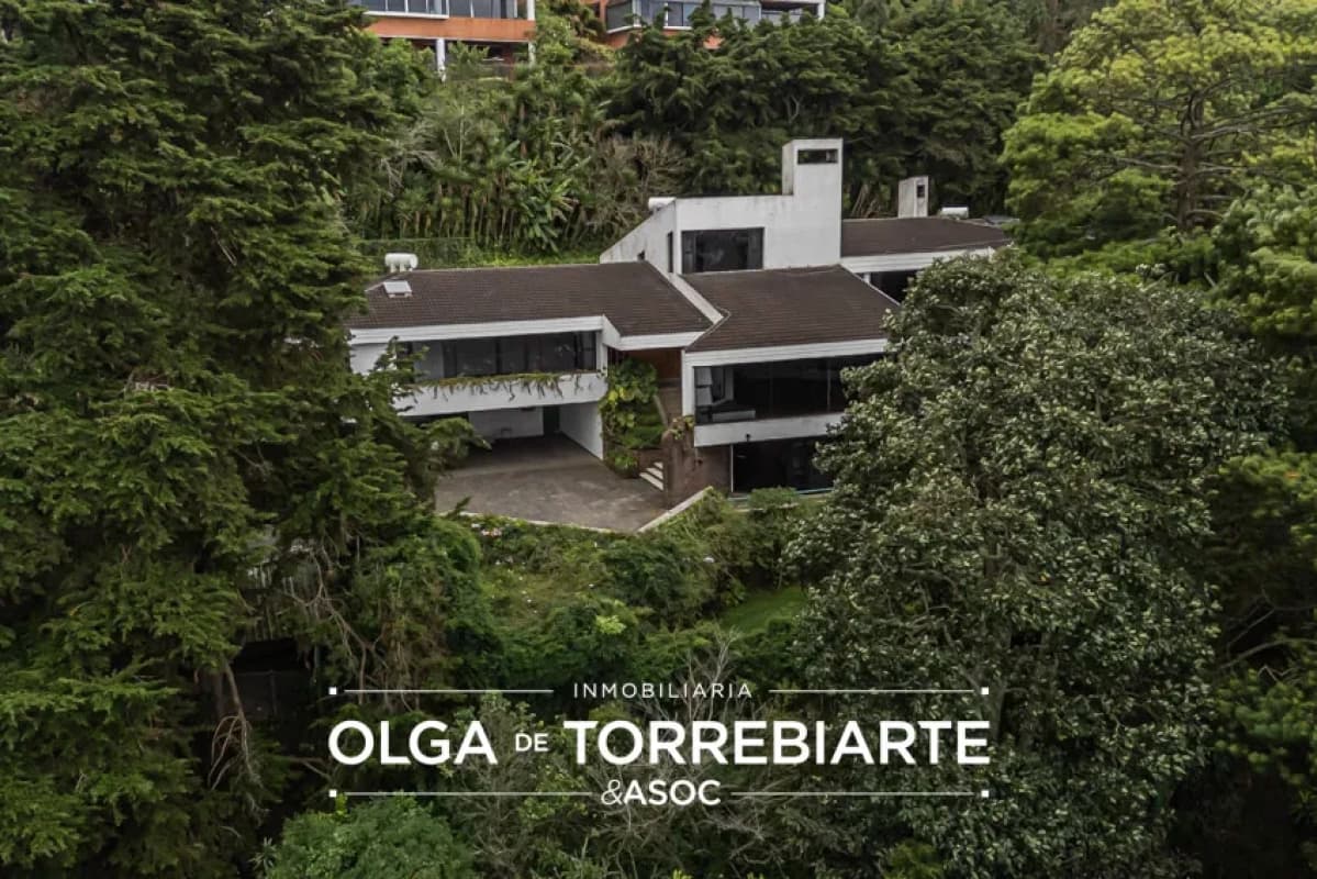 Casa en Condominio Montebello II