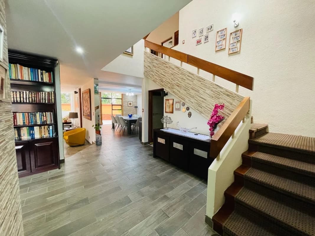 VENTA DE LINDA CASA - EL HORIZONTE, KM 15.8 CARRETERA AL SALVADOR