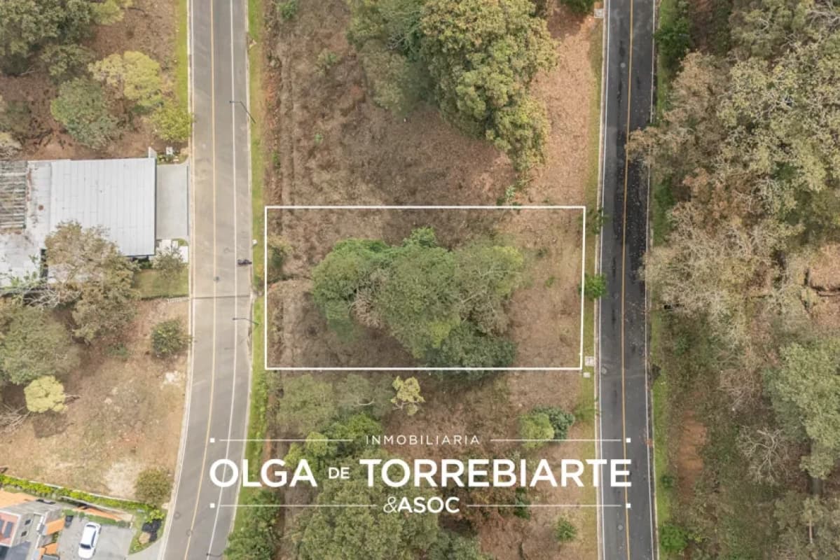 Terreno en venta El Pulté Golf, Zona 16