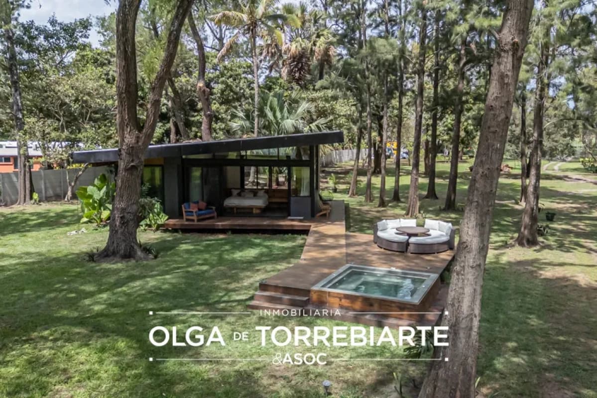 Casa frente al Lago en Amatitlán