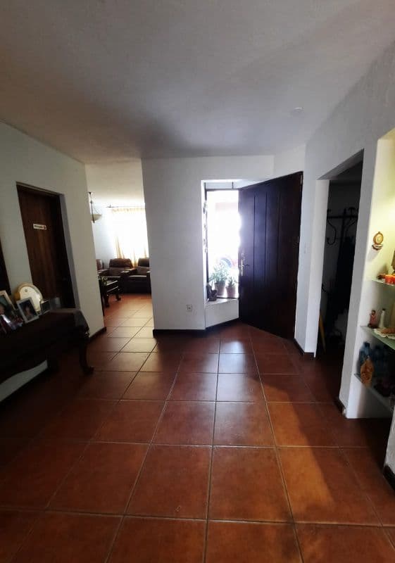 Casa uso residencia, oficina o incluso bodega Col.Trinidad