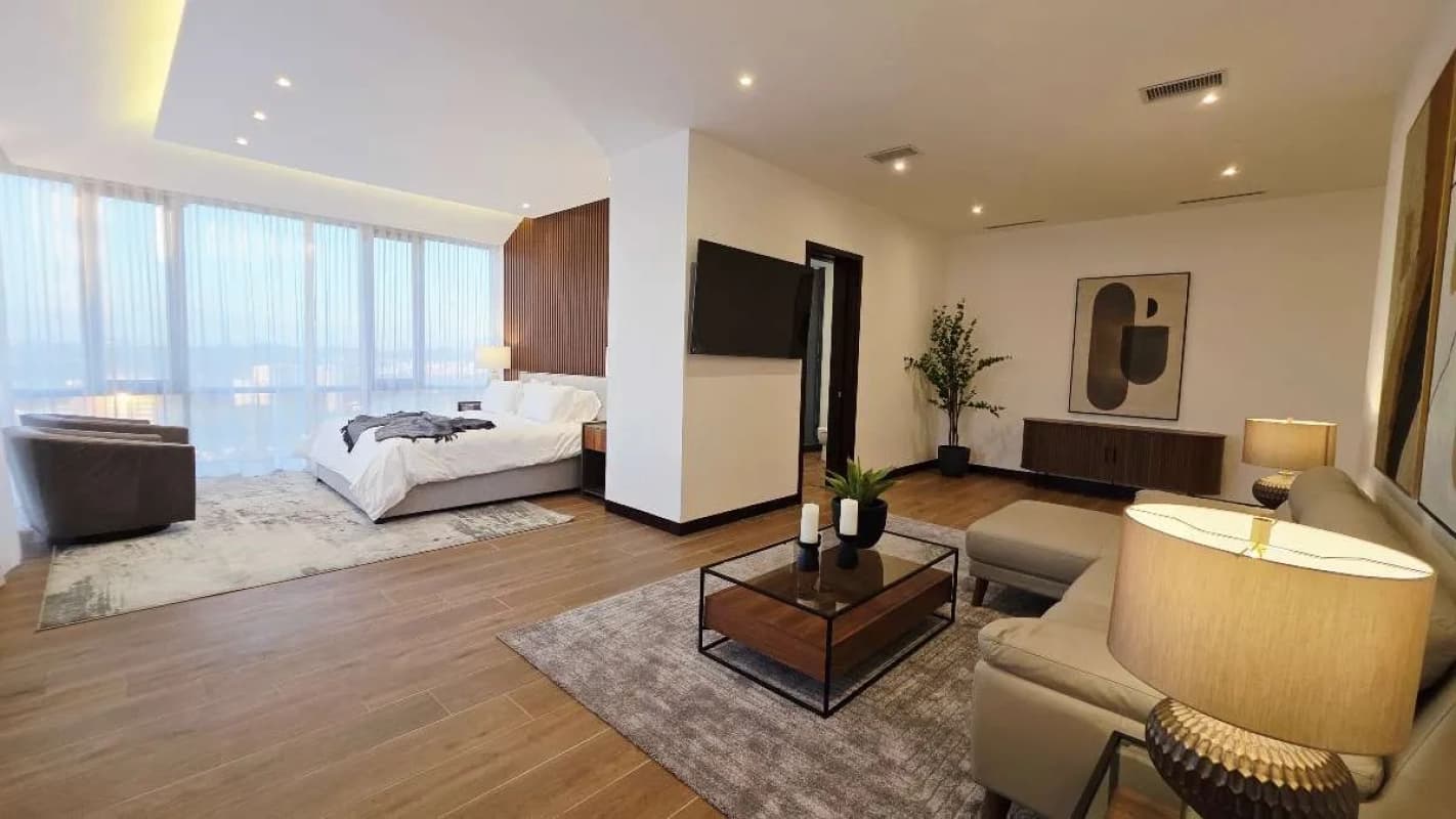 ESPECTACULAR  PENT-HOUSE EN ZONA 10  VENTA