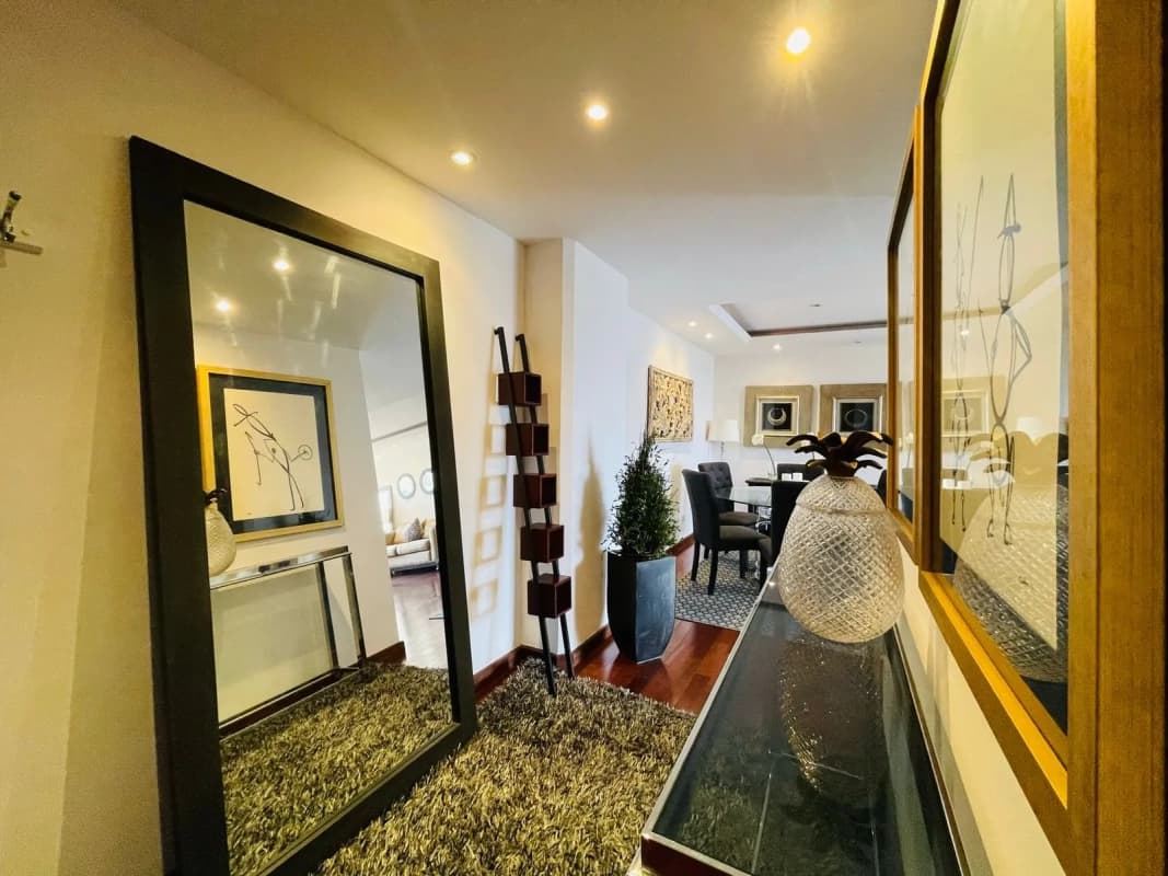 VENTA DE CÉNTRICO APARTAMENTO AMUEBLADO - TIFFANY, ZONA 10