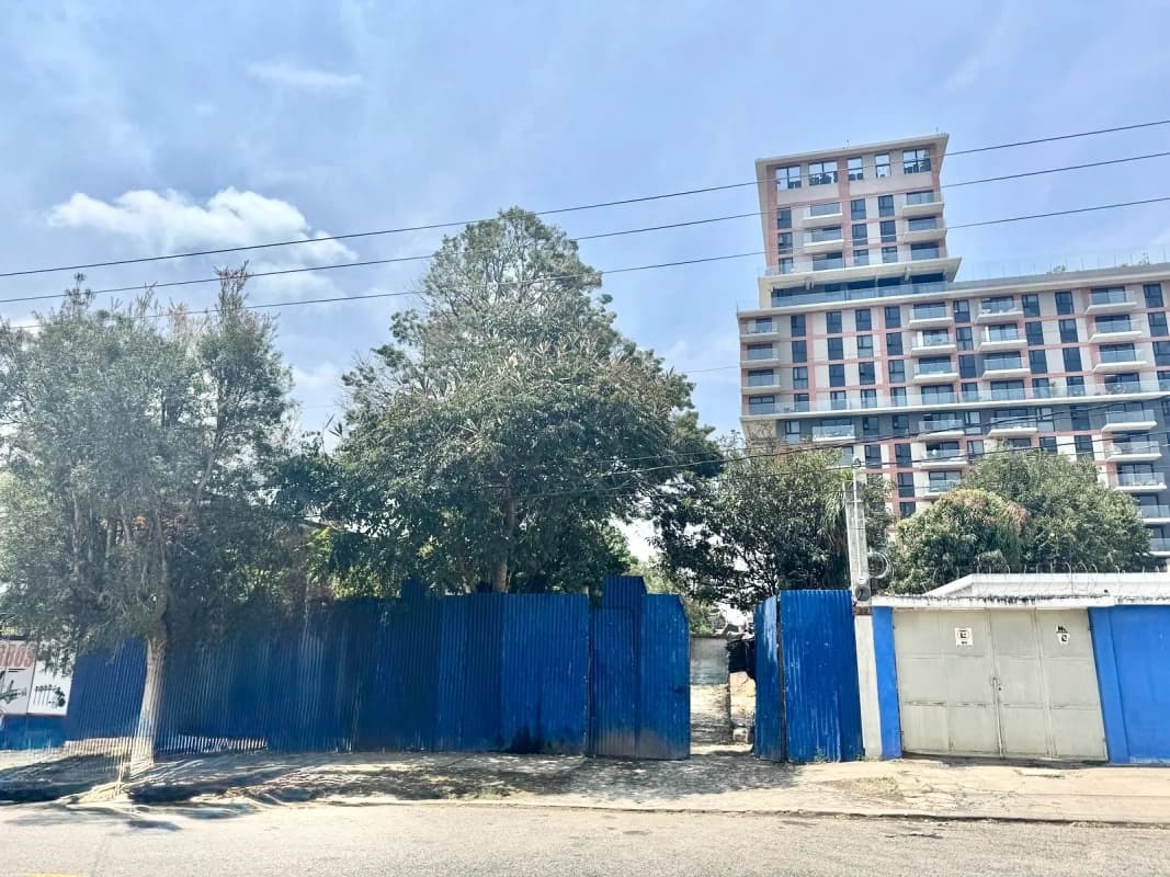 Zona 11 • Terreno en venta • Mariscal - Excelente ubicación