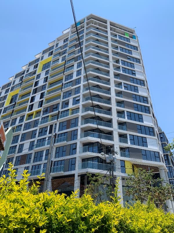 MODERNO APARTAMENTO EQUIPADO EN RENTA, EDIFICIO QUO