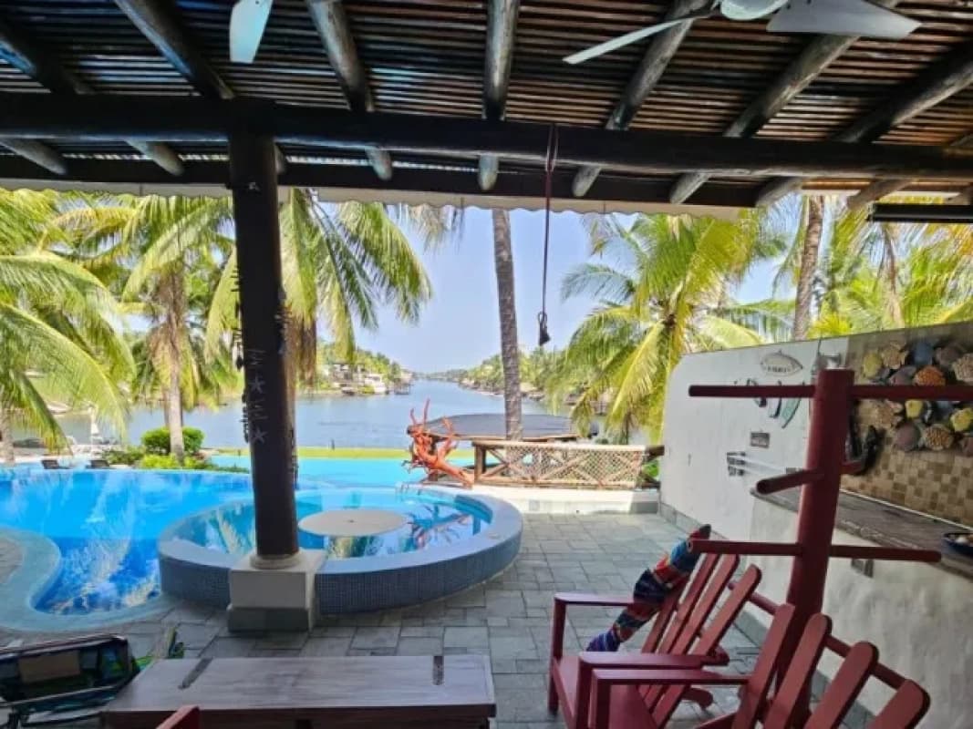 Villa en Marina del Sur, Puerto San José