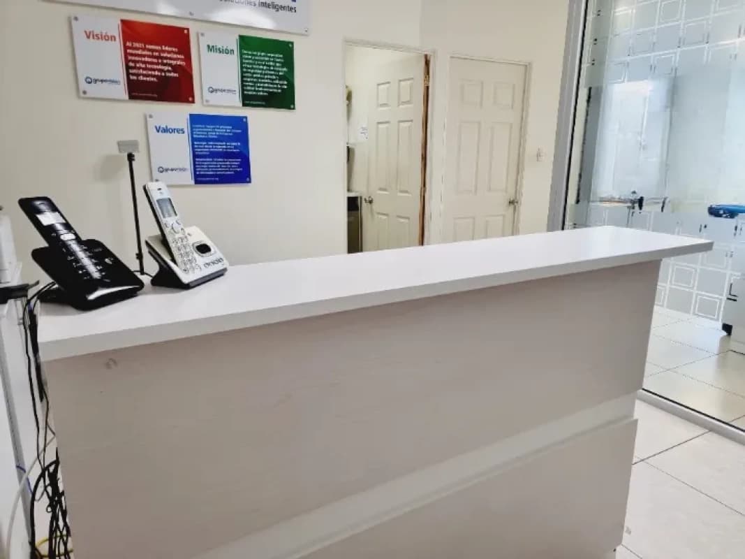 Oficina en Renta Nivel Alto en Zona Pradera zona 10