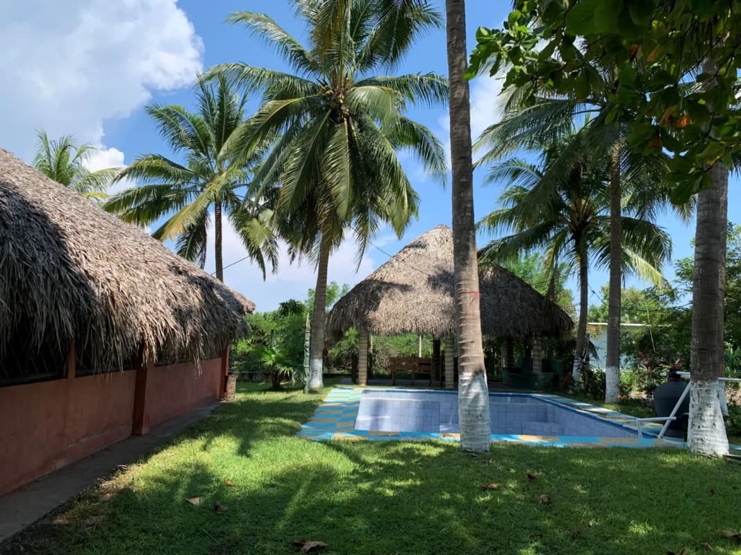 Casa de playa en venta Monterrico Santa Rosa