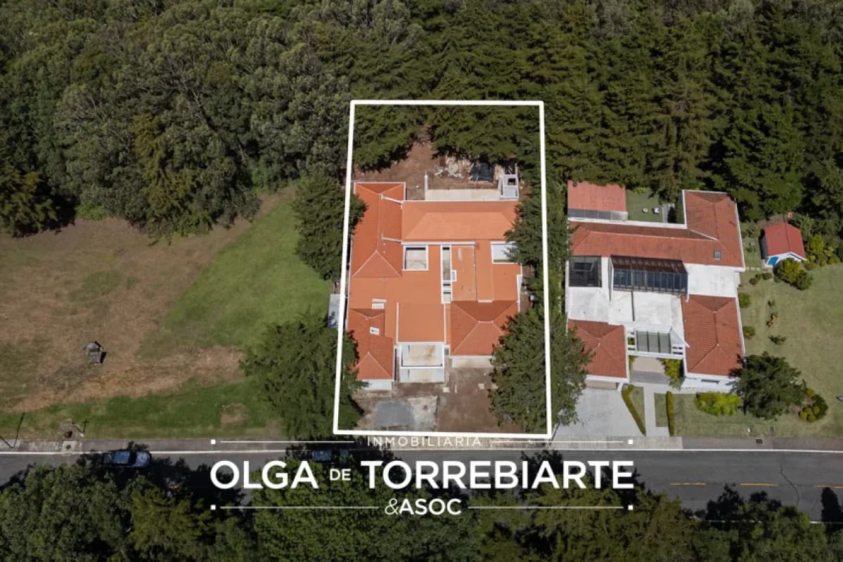 Casa de 1 nivel en Hacienda Nueva