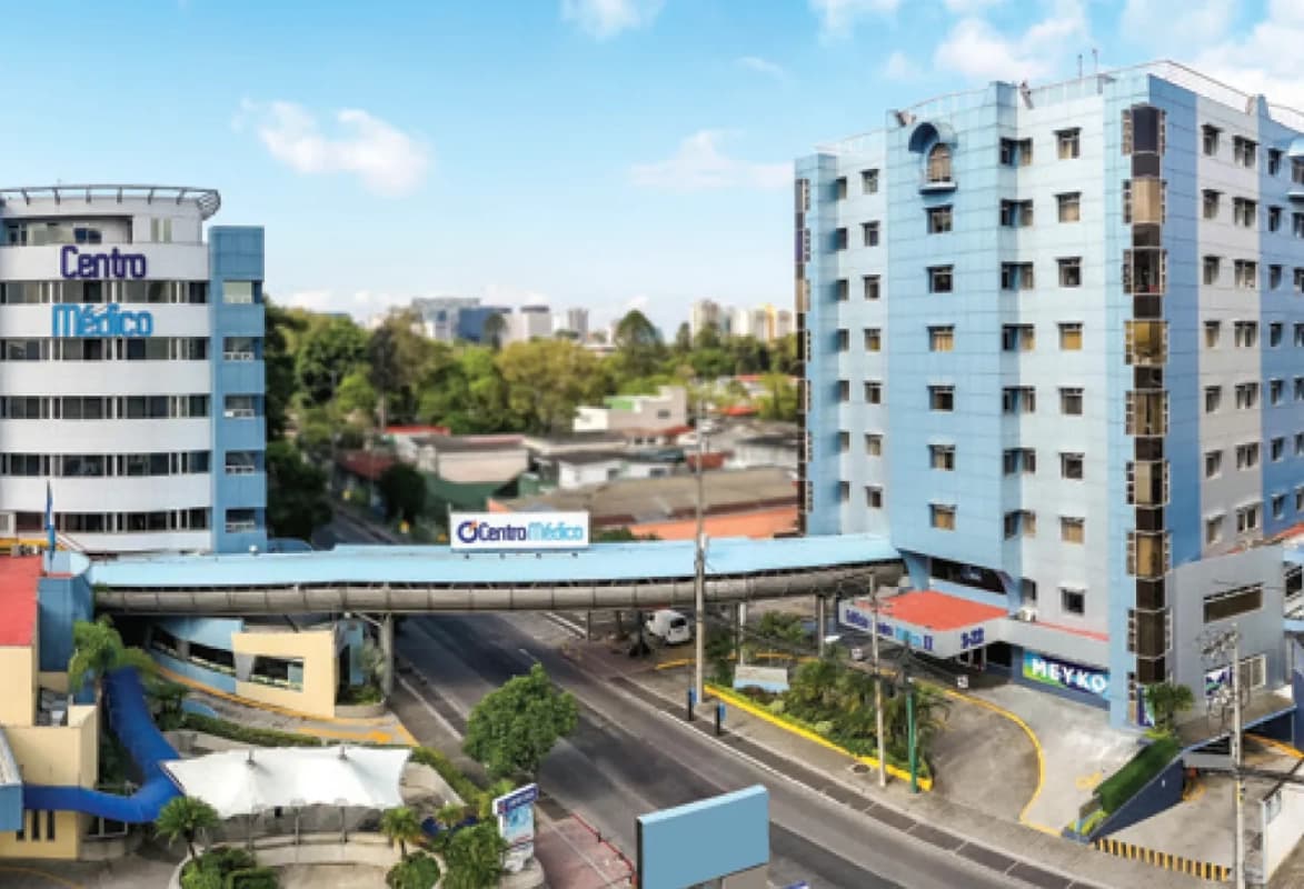 Clínca Médica amplia en Clínicas Médicas Centro Médico zona 10