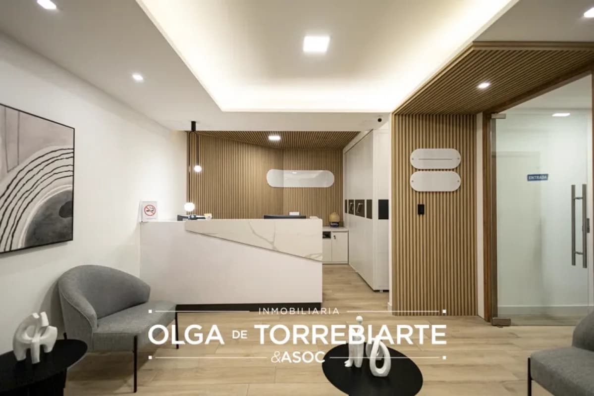 Clínica amueblada en Medika 10, zona 10