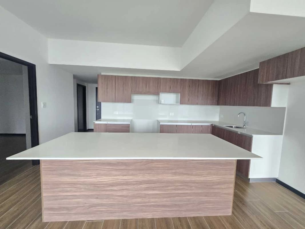 Precioso apartamento en venta Zona 11 para estrenar