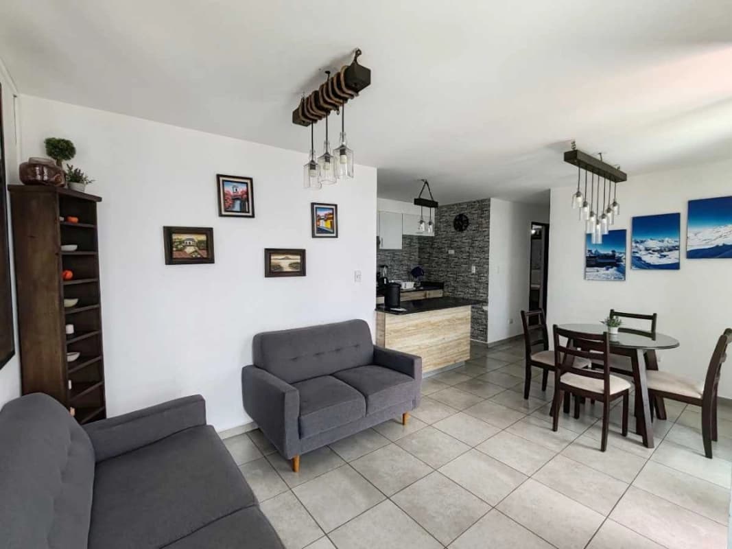 Apartamento en venta zona 11 Mariscal Uno Uno