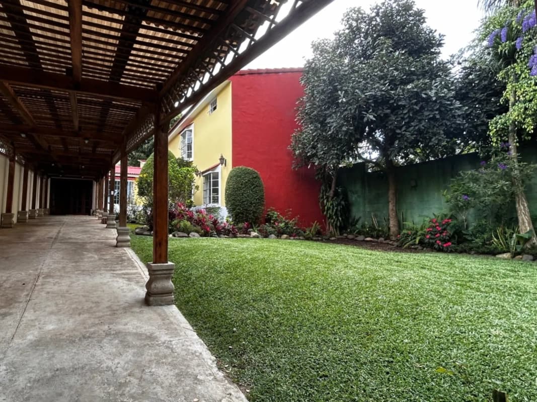 Casa en venta en Arrazola Panorama I