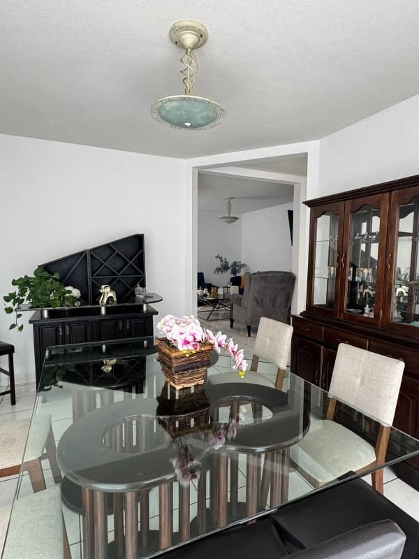 CASA EN VENTA SAN CRISTOBAL ZONA 8 DE MIXCO