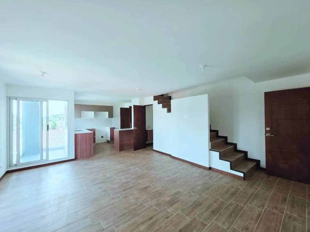 Apartamento de 2 Niveles en Venta Nuvó Naranjo Z4 Mixco
