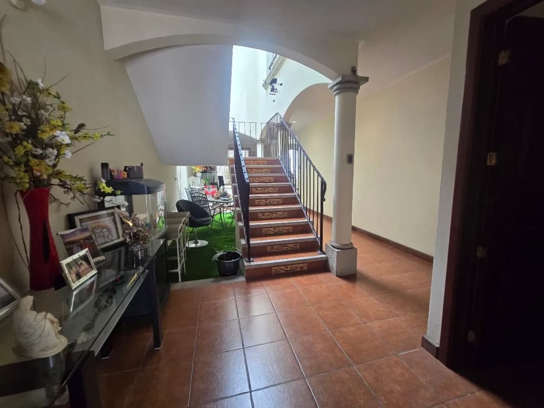 CASA EN VENTA EN SAN CRISTOBAL  SECTOR B2
