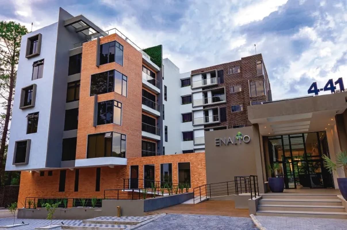 Apartamento en alquiler zona 16 kanajuyu