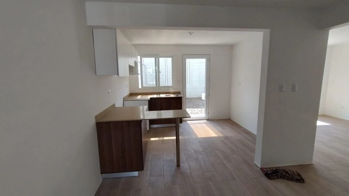 Venta Casa Los Eucaliptos CAES