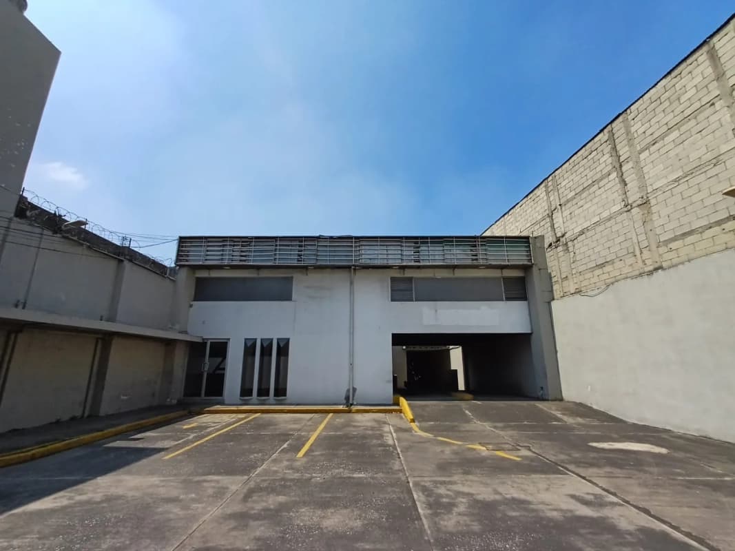 Casa Comercial Zona 6