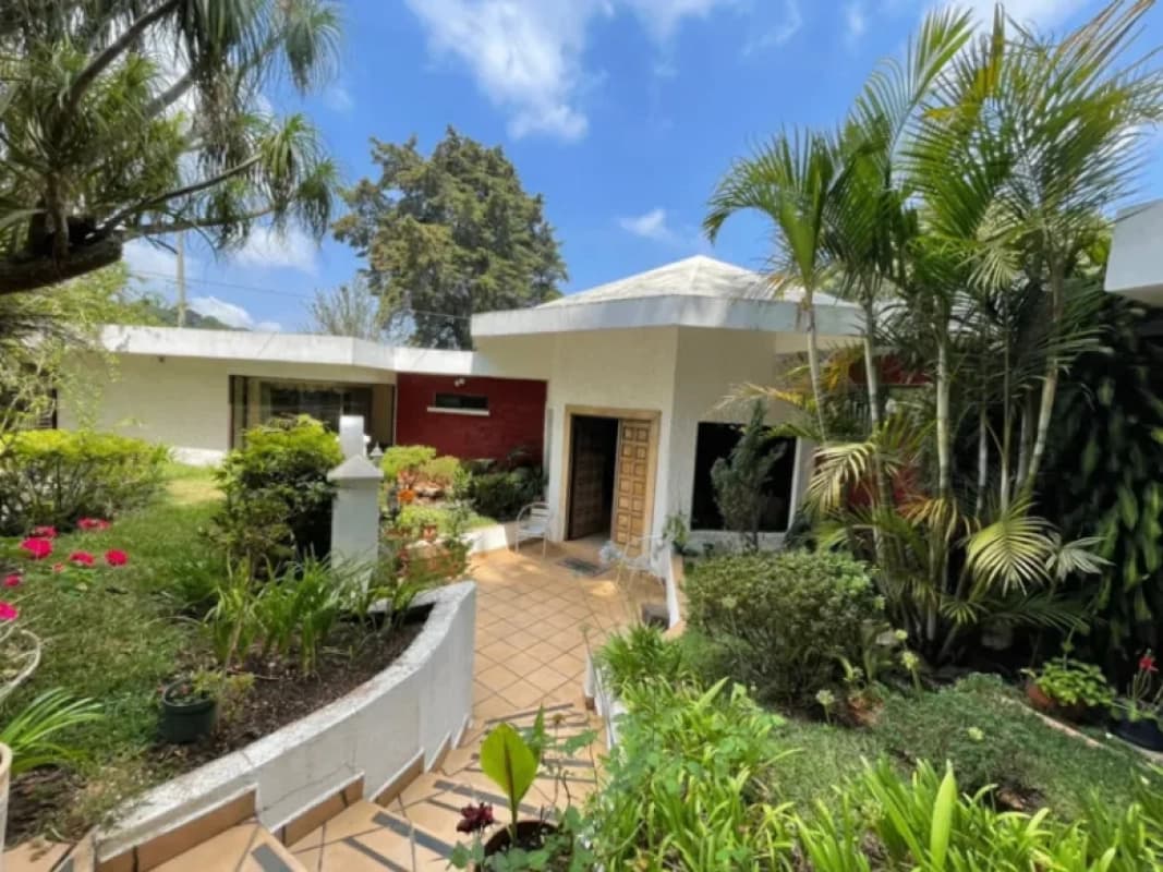 CASA EN VENTA MUXBAL