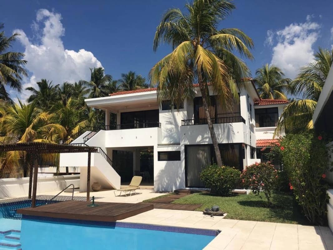 Casa en venta en Chulamar Puerto de San Jose