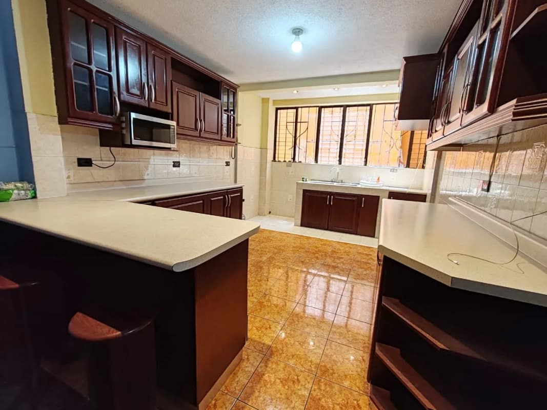 Casa en VENTA CONDOMINIO PANORAMA ideal para fundación  u oficinas