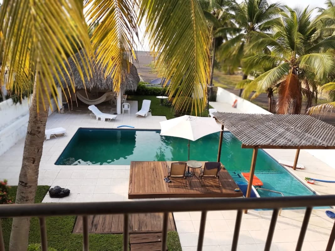 CASA EN VENTA EN EL MAR CHULAMAR 025CVMD