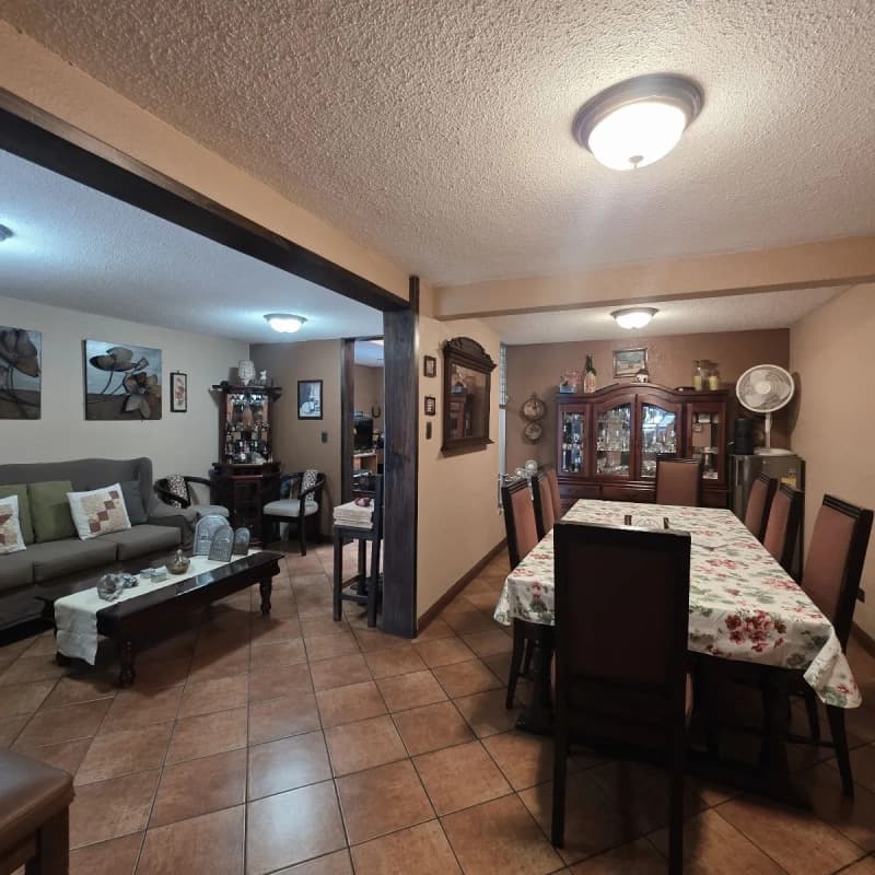 CASA EN VENTA EN COLINAS DE MONTE MARIA SUR