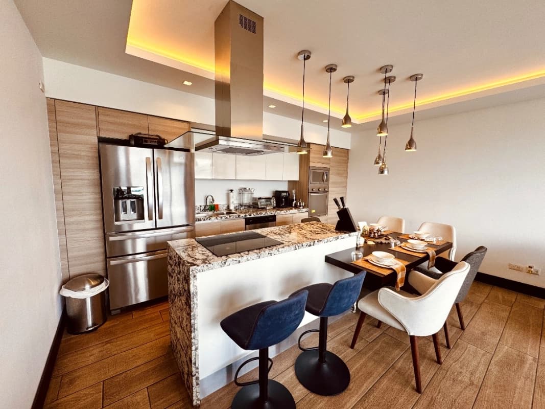 Lindo apartamento en venta en Edificio Baden, Zona 15