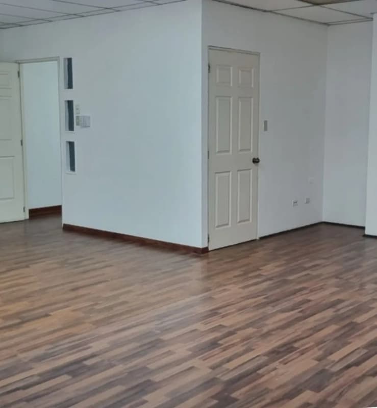 OFICINA EN RENTA ZONA 10