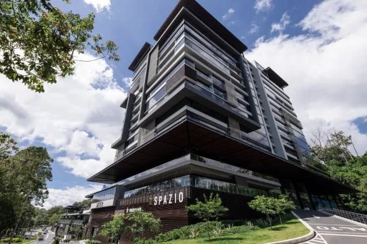 Oficina en Renta Centro de Negocios SPAZIO Zona 15 (*20)