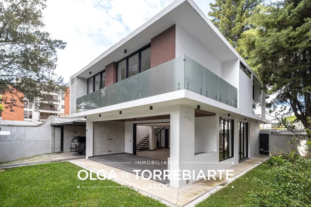 Casa en Condominio La Herradura, Zona 13