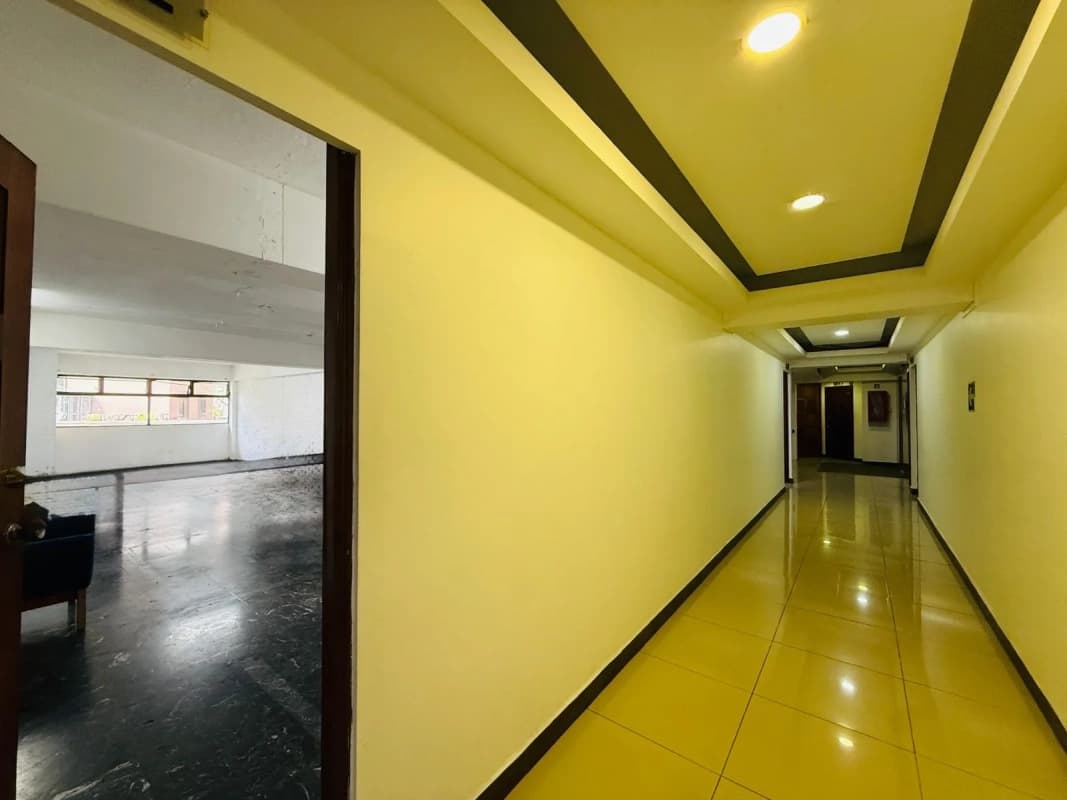 ALQUILER DE CÉNTRICA OFICINA 65MT2 - RODRIGUEZ, ZONA 10